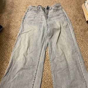 Wide leg jeans